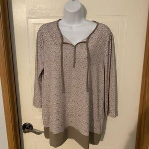 Chicos shirt top tunic brown medallion print size 1 medium